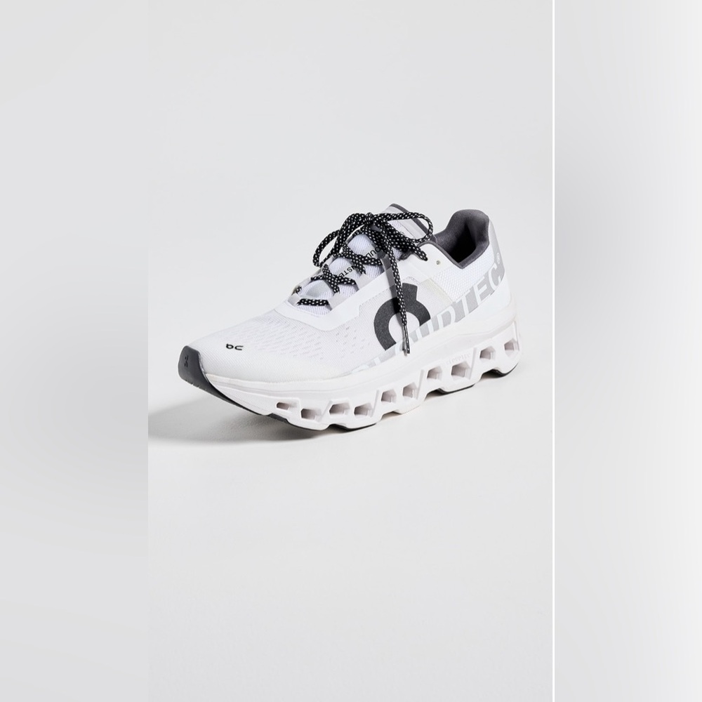 On Running White and Gray Cloudnova Sneakers - Picture 2 of 13